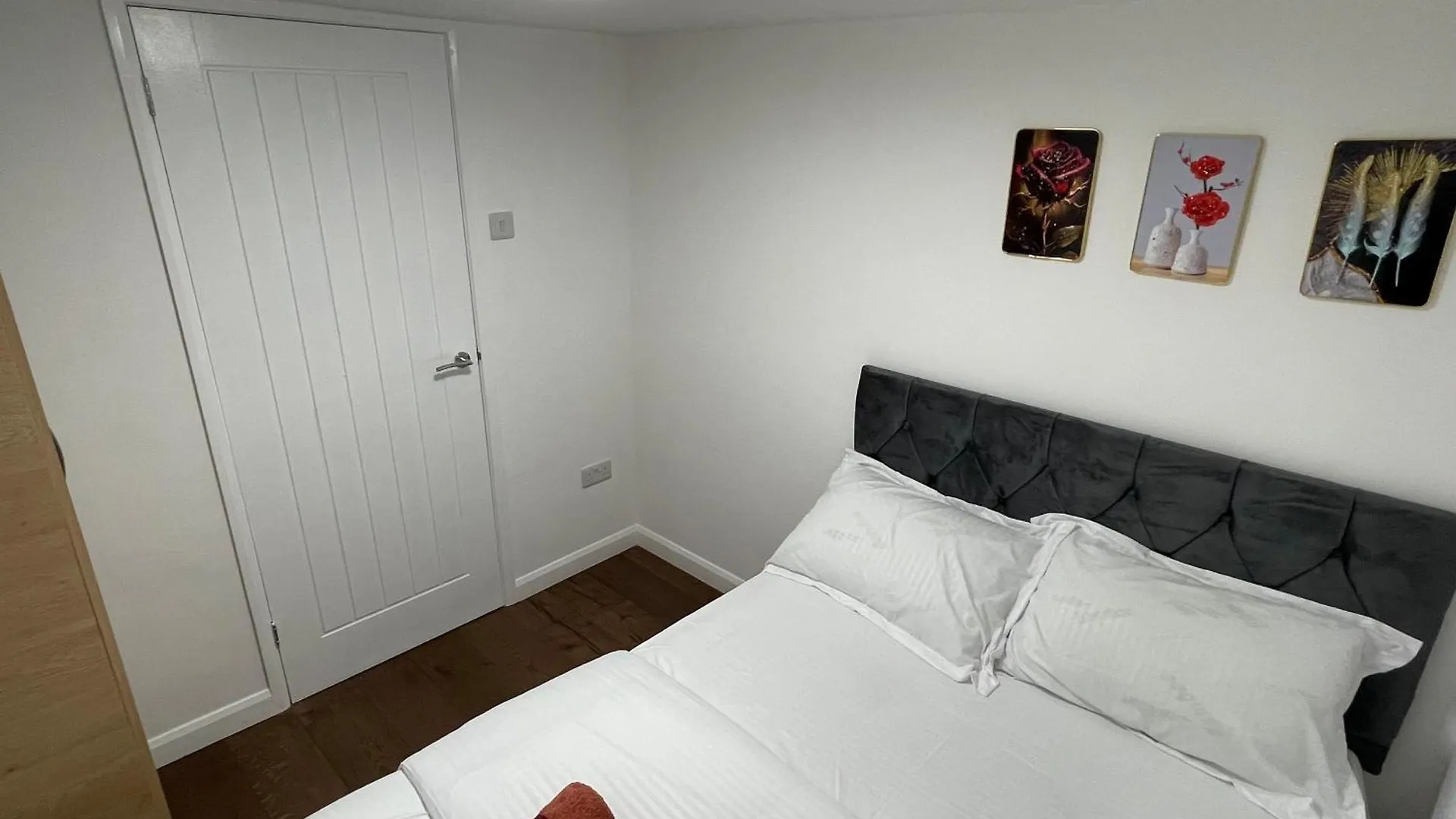 London Two Bedroom Central Location Modern Flat Stratford 0*,  United Kingdom